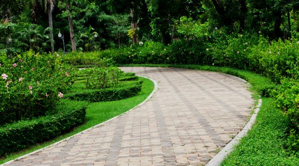 Cost of Paver Walkway Repair in Northville
