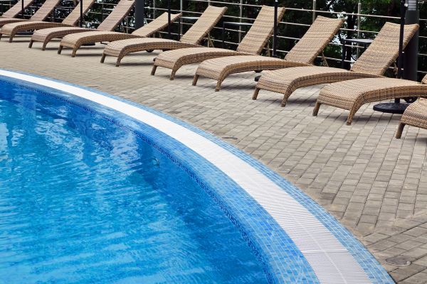 Cost of Poolside Hardscaping in Northville
